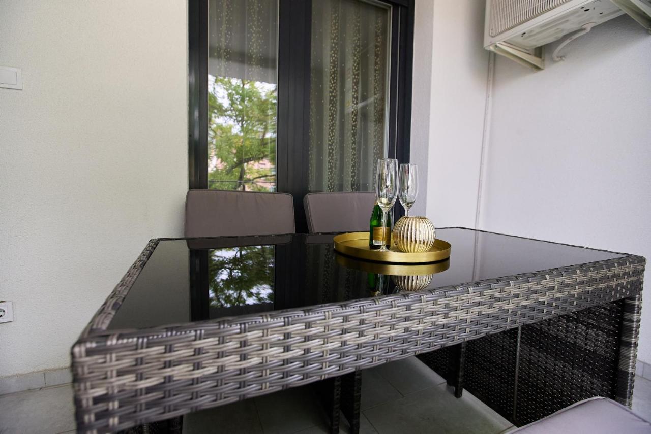 Starlight Silver Szeged - Exclusive Exterior foto
