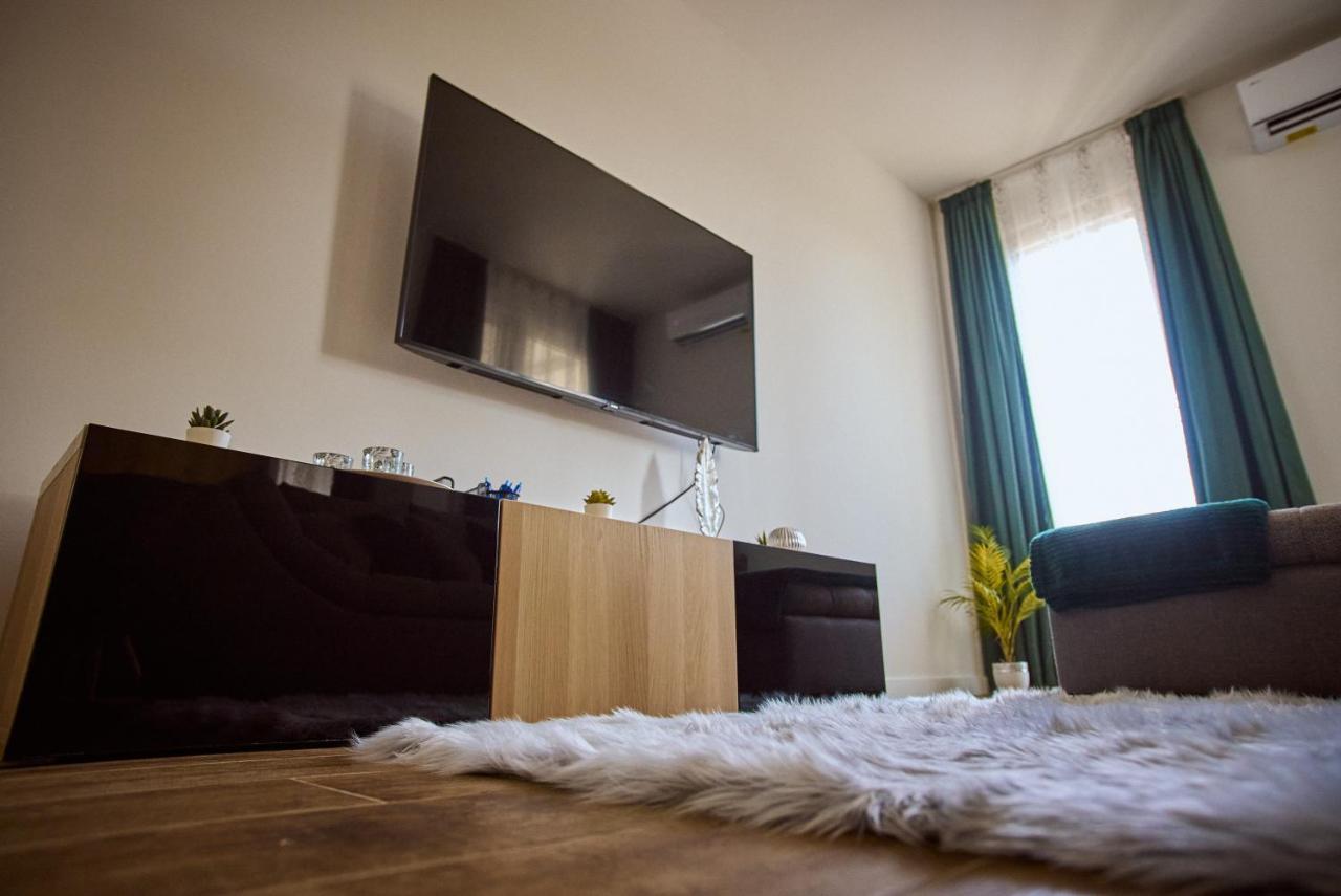 Starlight Silver Szeged - Exclusive Exterior foto