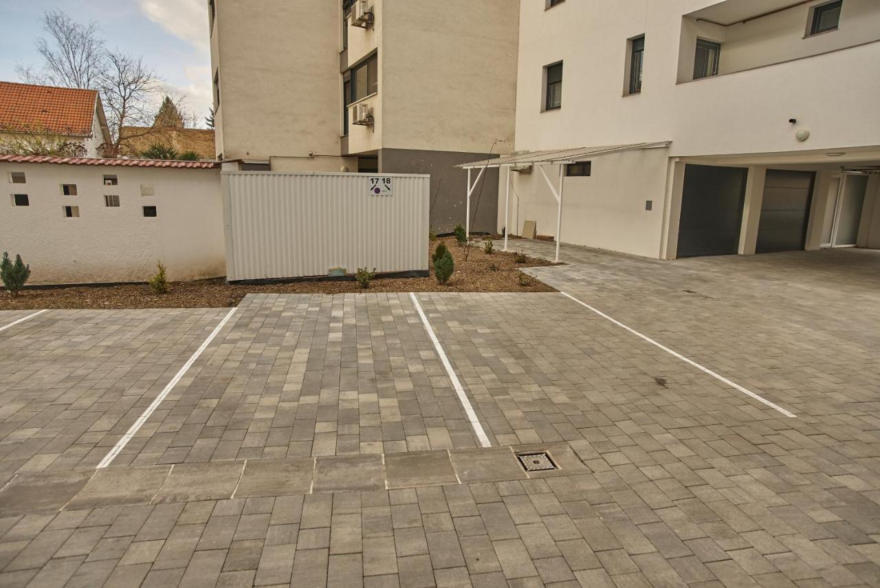Starlight Silver Szeged - Exclusive Exterior foto